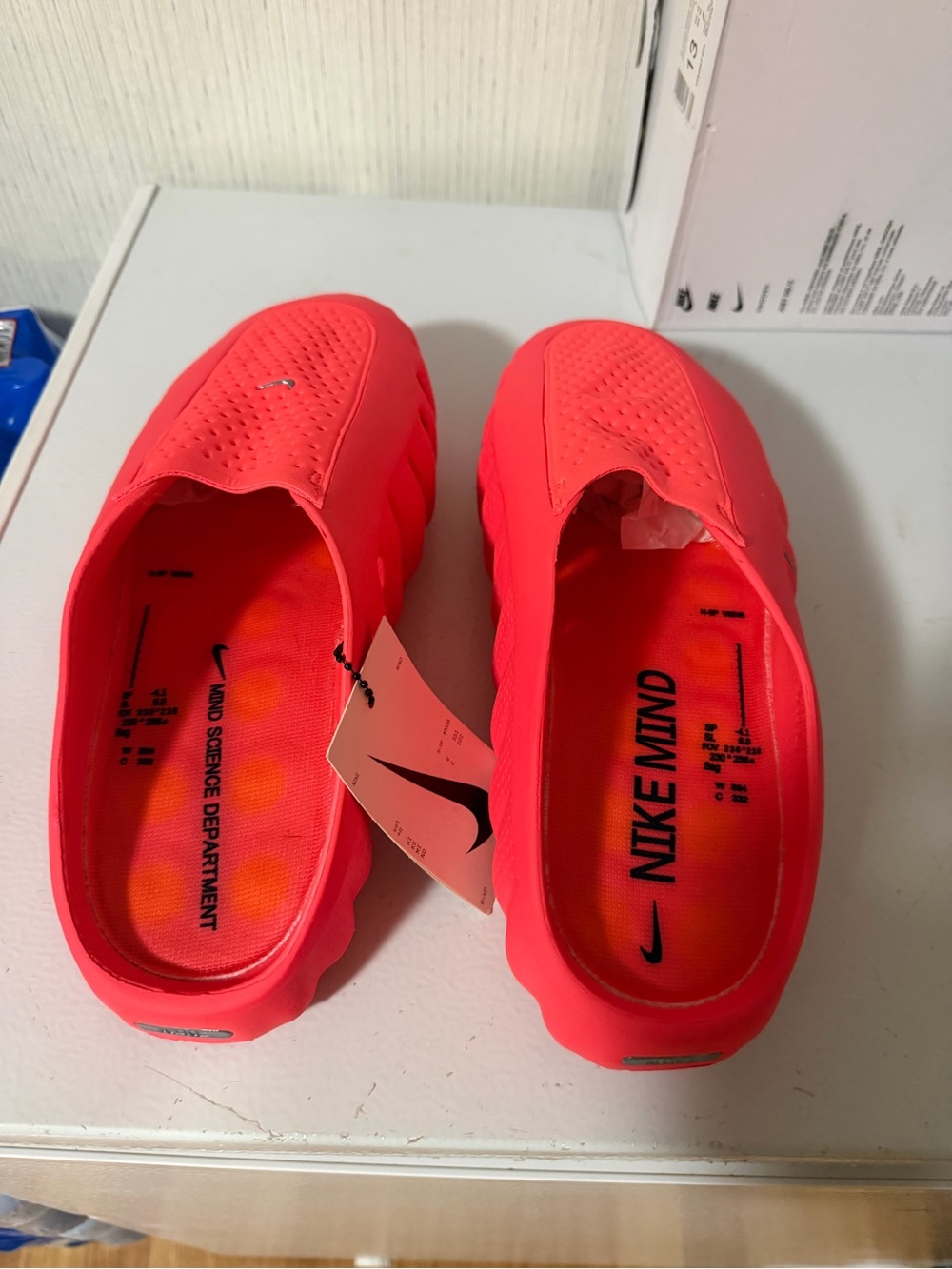 Nike Mind shoes sandals size 13 rare